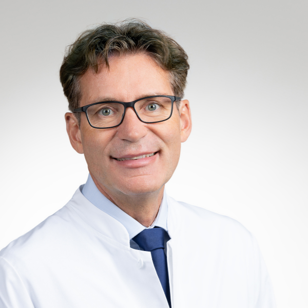 Porträt von Prof. Dr. Dr. Lukas Prantl
